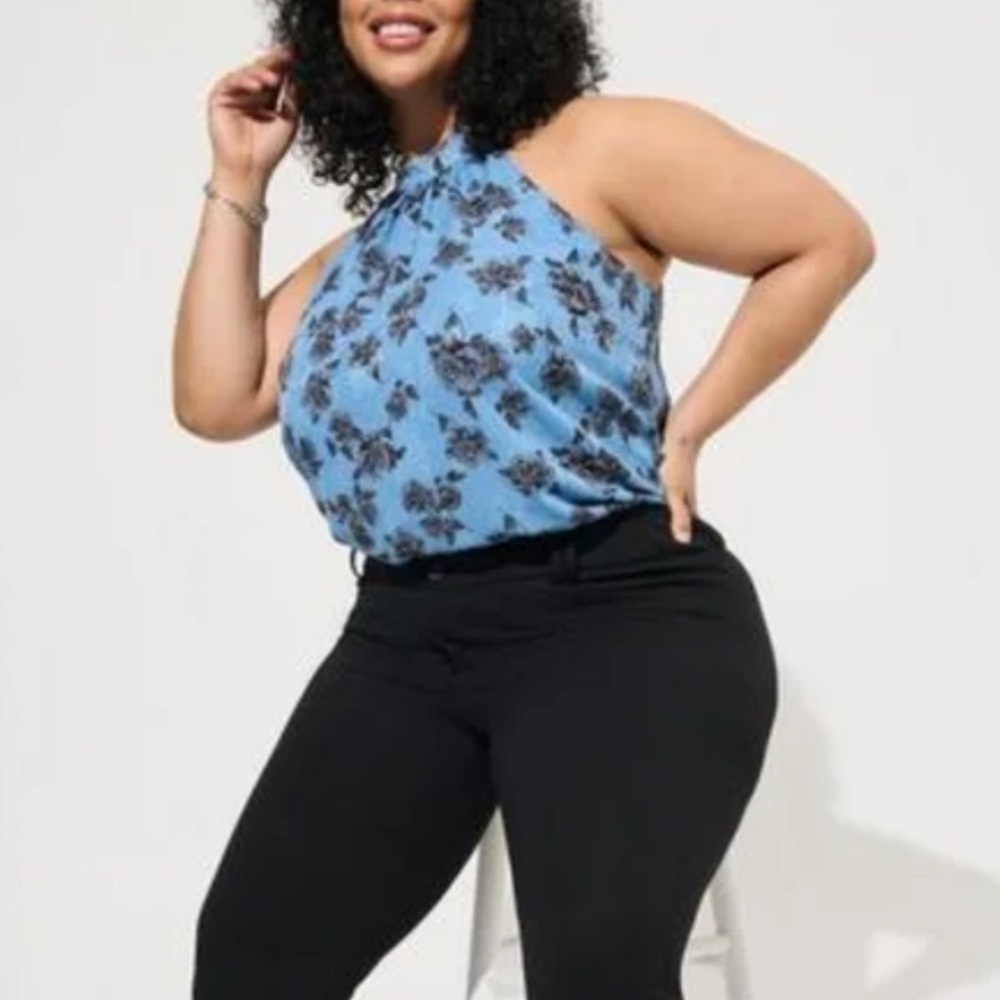 NEW Torrid Floral Chiffon Mock Neck Halter Top Size 12 Blue Black Romantic Rose